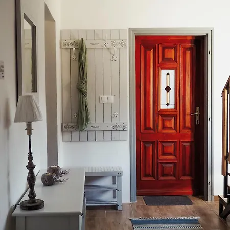 Kövirigó Ábrahámhegy