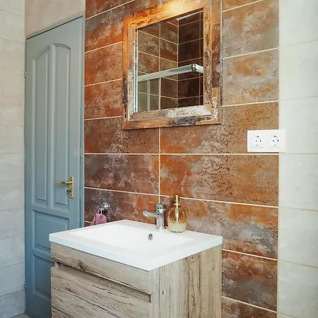 Σπίτι διακοπών Koevirigo Vendeghaz *