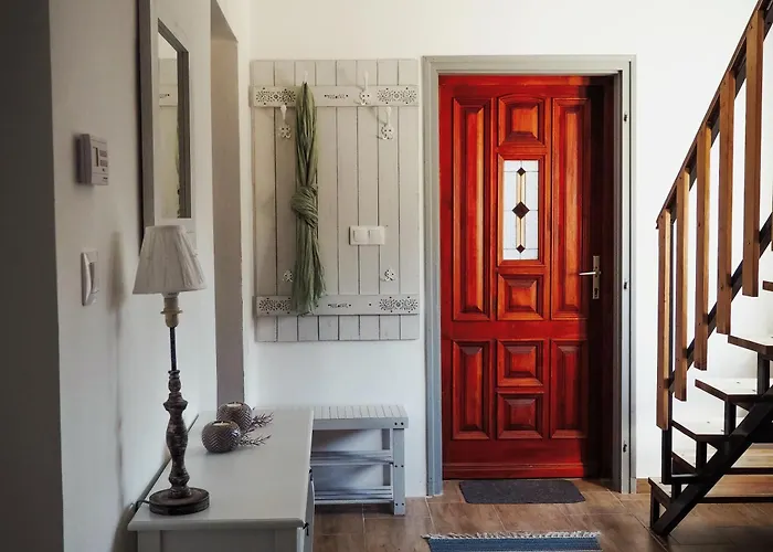 Kövirigó Ábrahámhegy